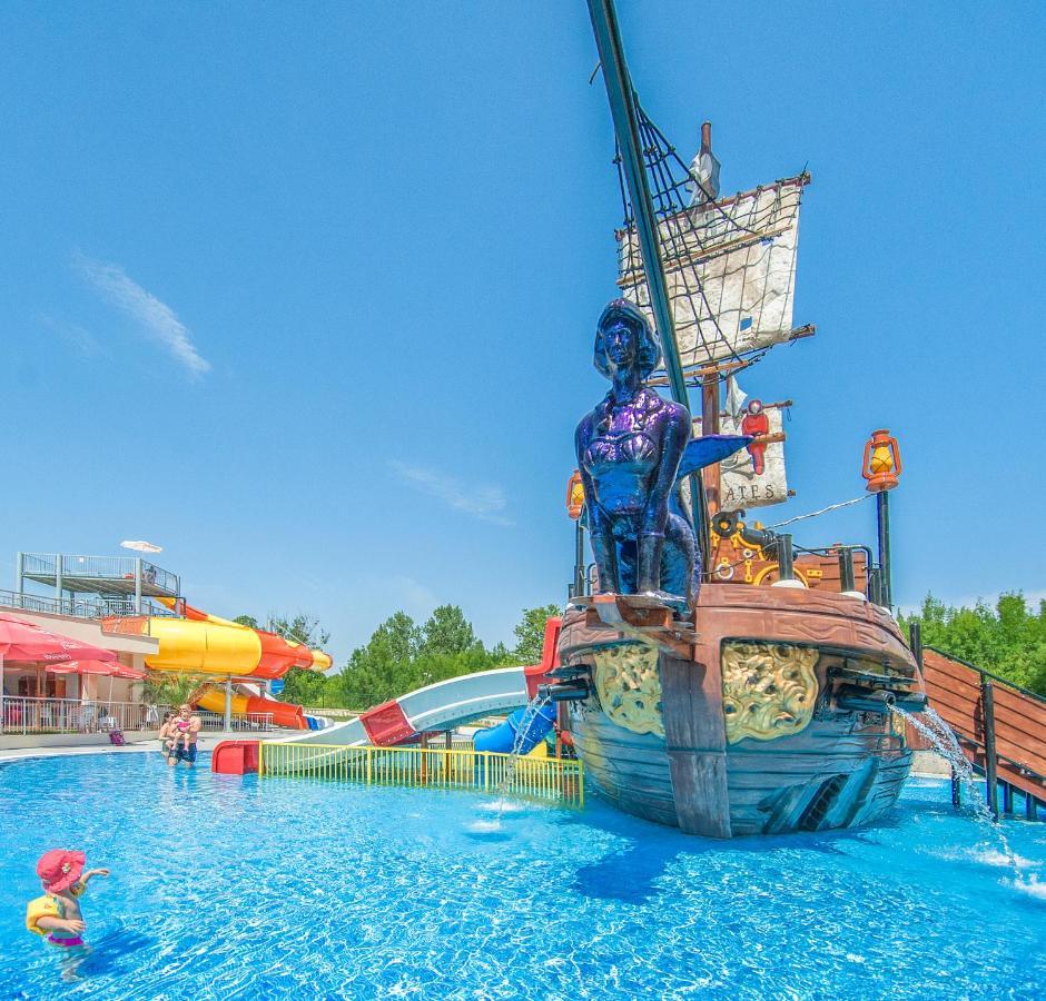Hermes Club Hotel Tsarevo Ngoại thất bức ảnh